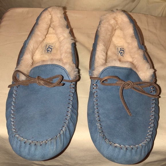✨✨✨Women’s UGG shoes✨✨✨